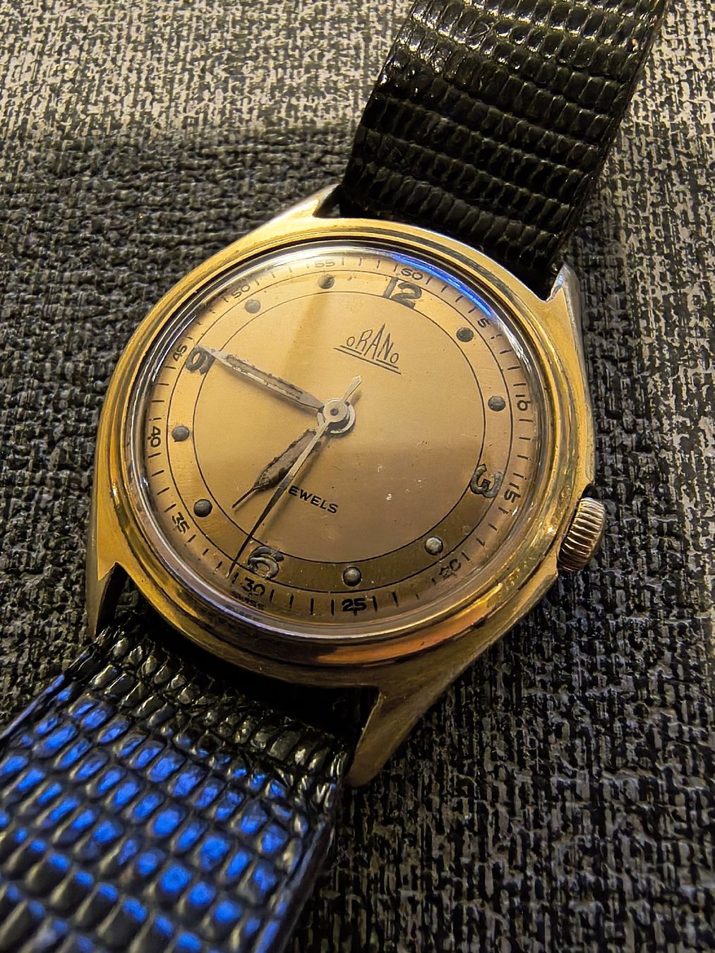 Uhren: Montre vintage Orano – Gebraucht aus Morens FR von John_Doe_1981