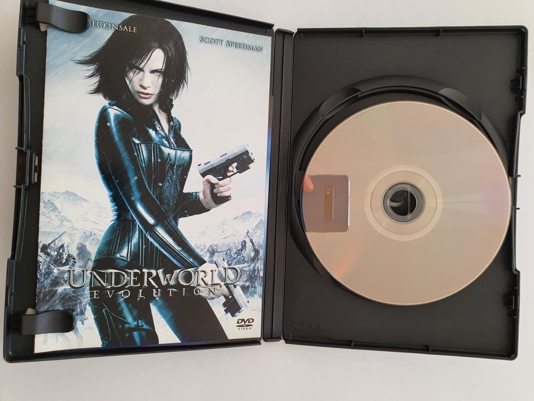 Tutti i DVDs: Underworld Evolution DVD – Usato da Oberdorf BL venduto da BaldenEagle 2