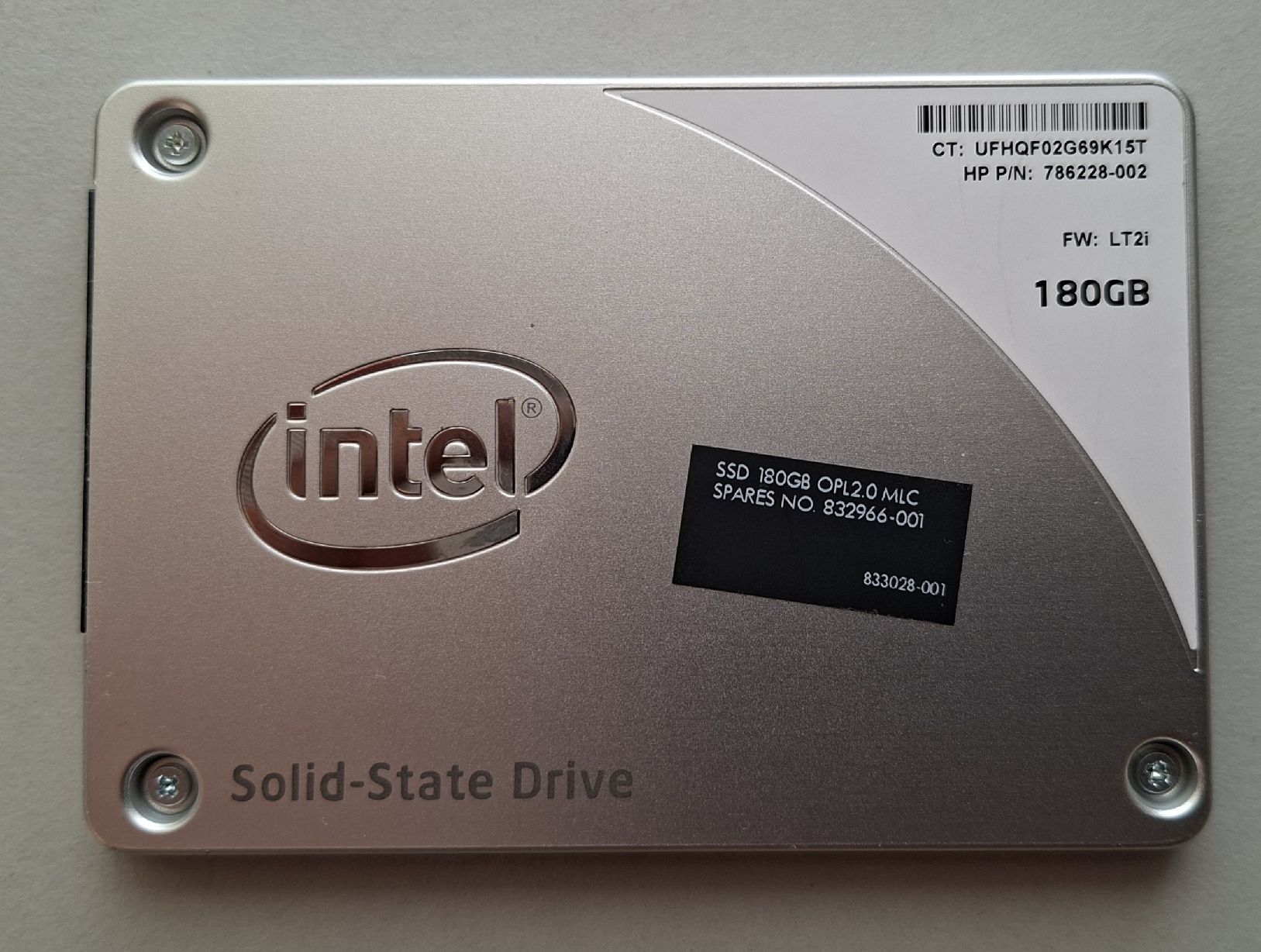 Intel Dischi rigidi: Intel 180GB SSD 2,5 Zoll SATA – Usato da Meggen venduto da Nicas_IT_Service