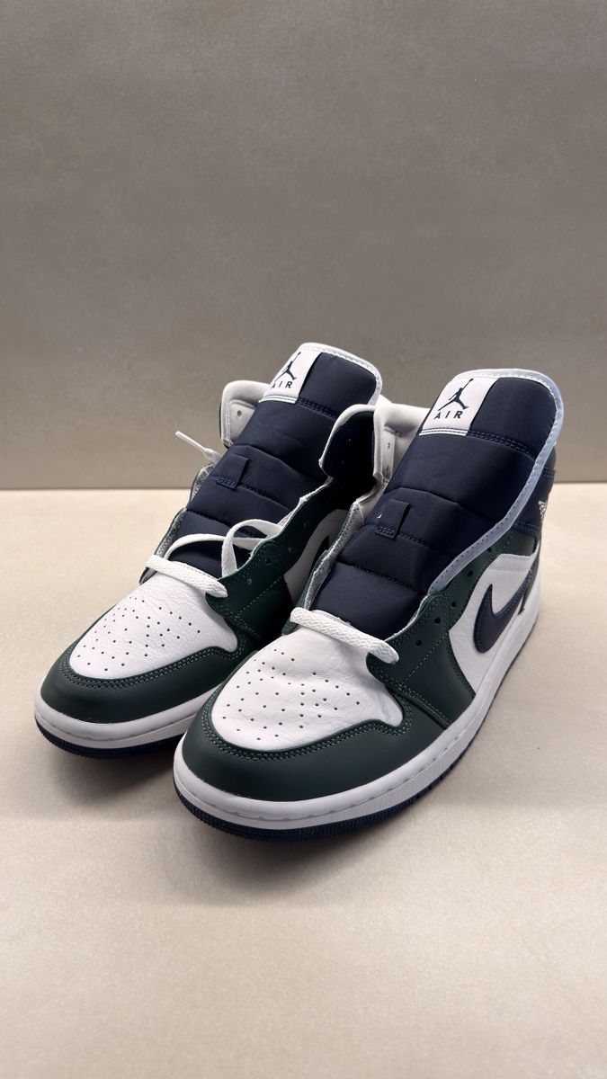 Jordan Scarpe da uomo: Air Jordan 1 Mid SE - Nuove – Nuovo e nell'imballaggio originale da Lumino venduto da Kussed 3