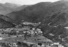 Somazzo (TI) – Panorama del villaggio con i vigneti G