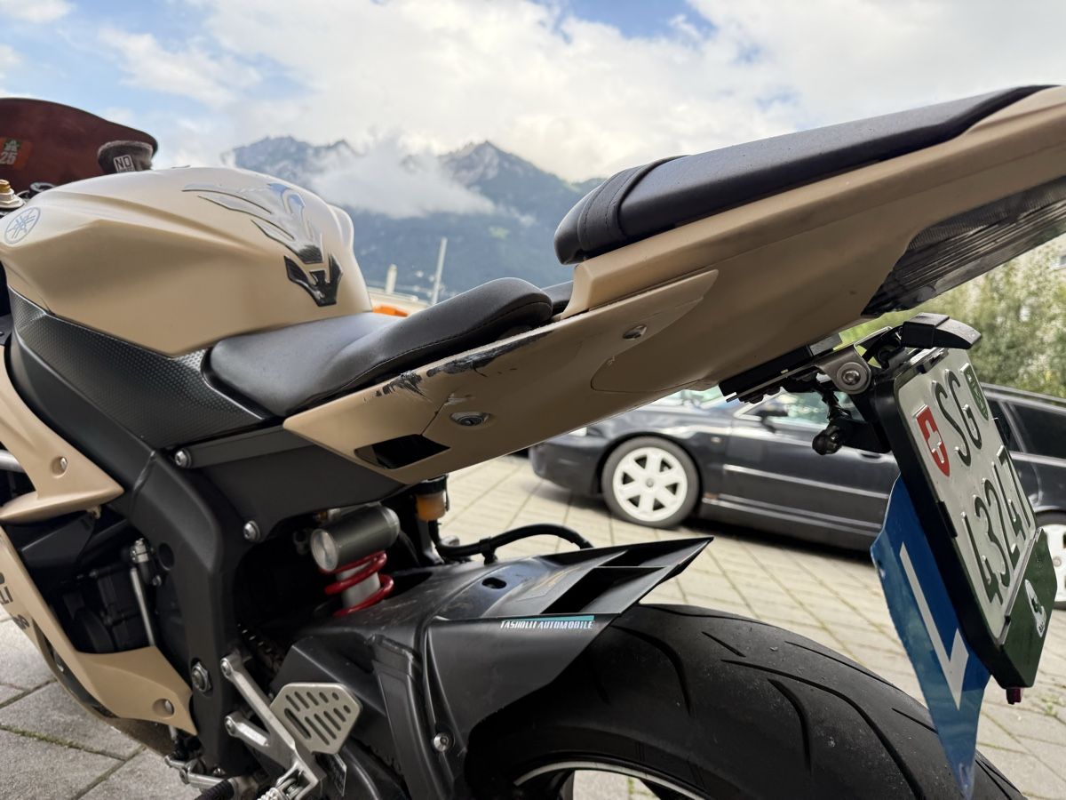 Yamaha Strasse: Yamaha YZR R6 35kW – Gebraucht aus Sevelen von e39-bmw 4