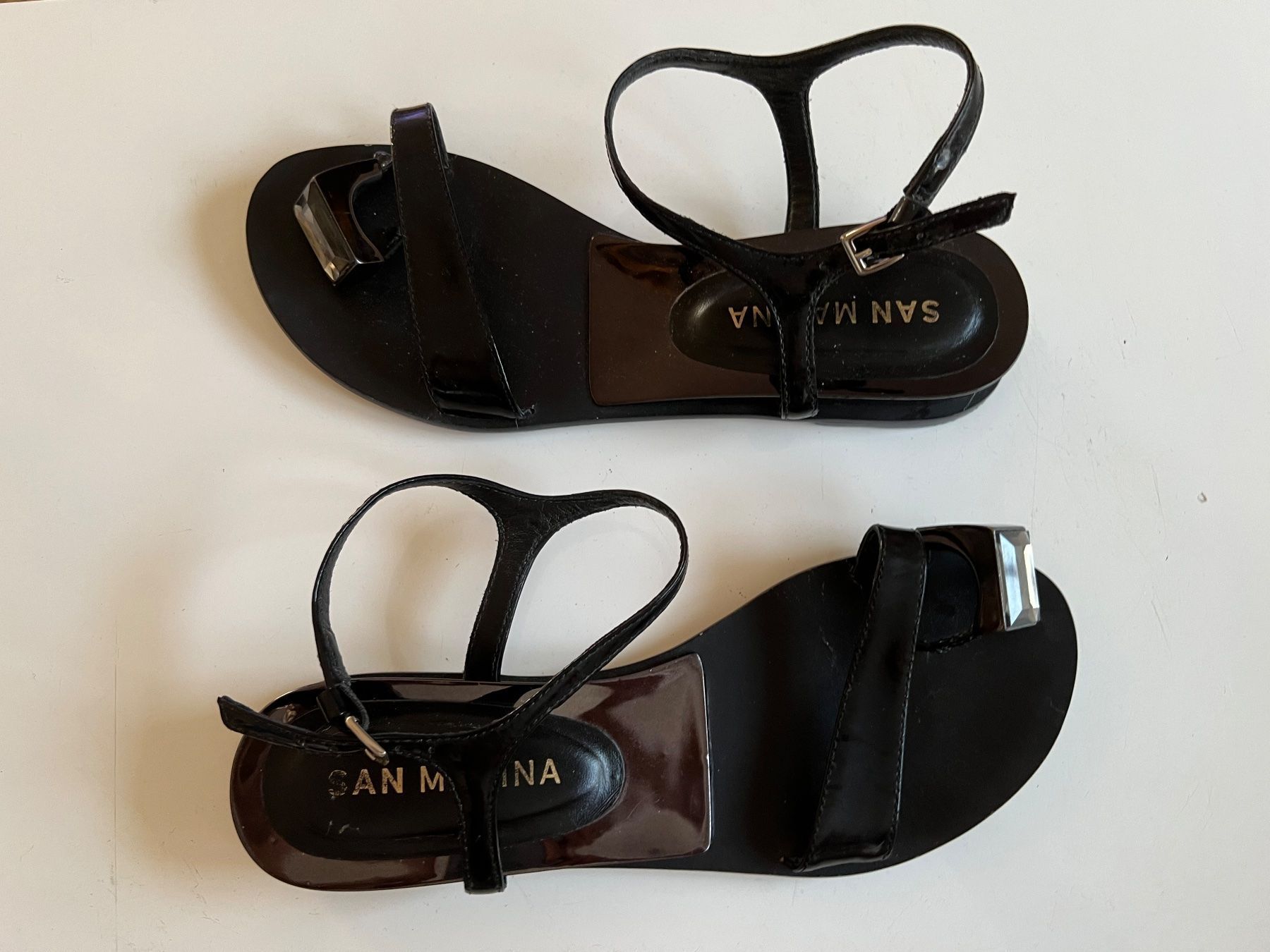 Scarpe da donna: San Marina – Usato da Pully venduto da Kalissa