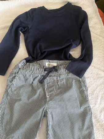 Set T shirt gr: 104  mit kurzen hose  gr 110 blau