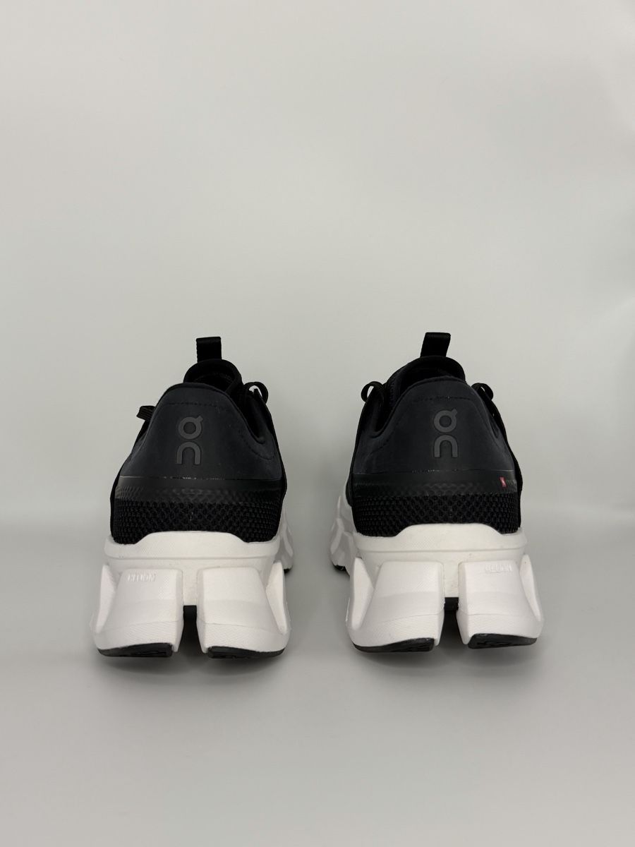 On Scarpe da uomo: On Cloudswift Amp Black White EU 44 – Nuovo (secondo la descrizione) da Oberengstringen venduto da can_5gxb 2