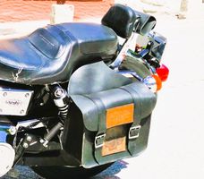 2 coole Satteltaschen für ein cooles Motorrad ab 1 Stutz