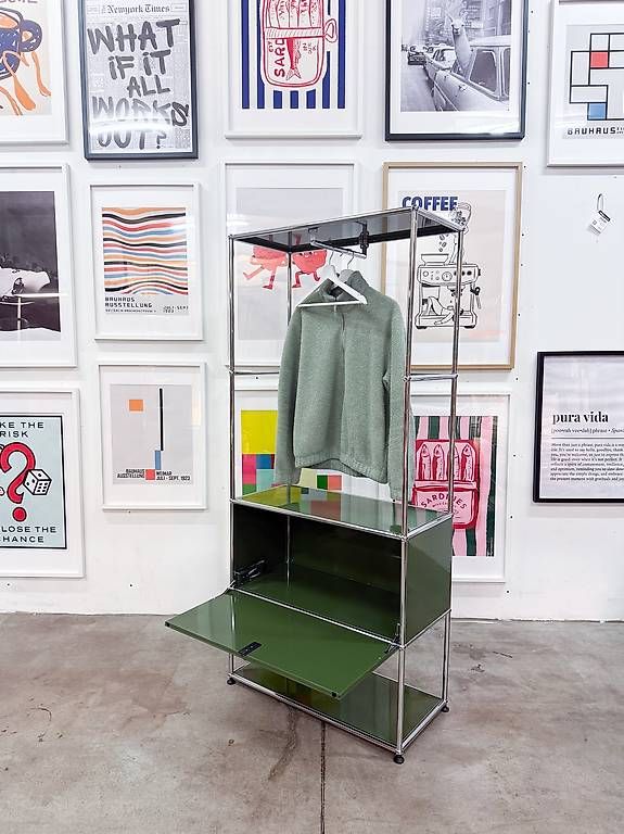 Guardaroba: USM HALLER Garderobe Olivegrün  – Usato da Basel venduto da used. 3