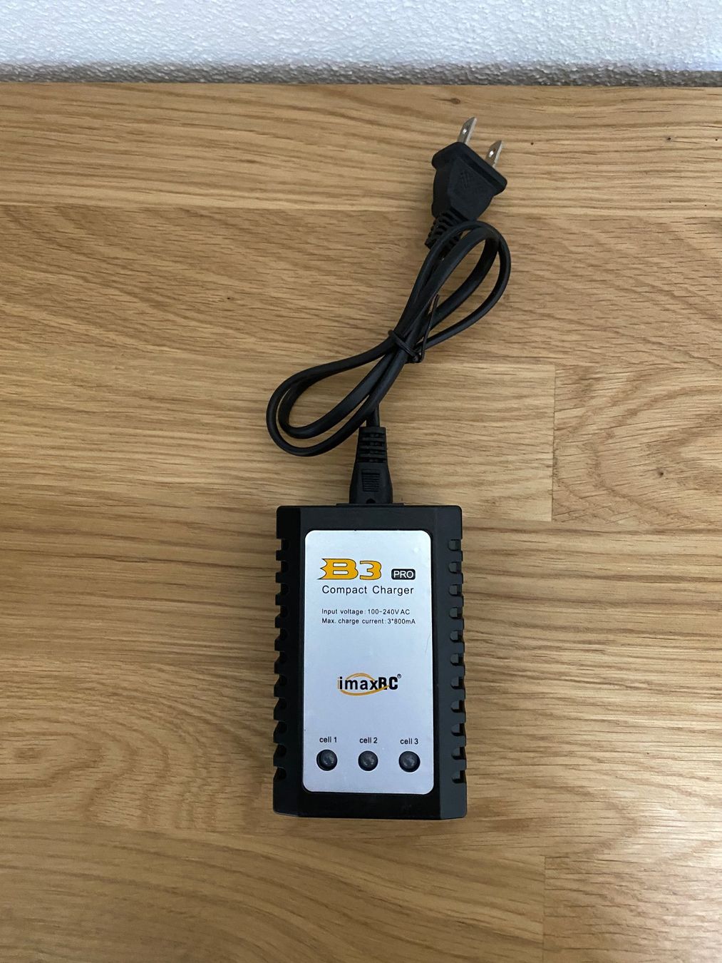 Akkus, Ladegeräte & Netzgeräte: imaxRC B3 PRO Compact charger – Gebraucht aus Vogorno von dlwlsns
