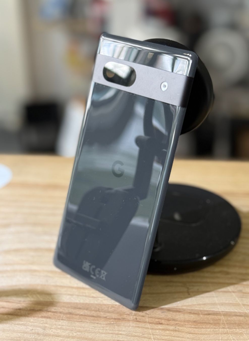 Google Telefoni cellulari / Smartphones: Google Pixel 7A - vitre arrière original – Usato da Morges venduto da DA-repa