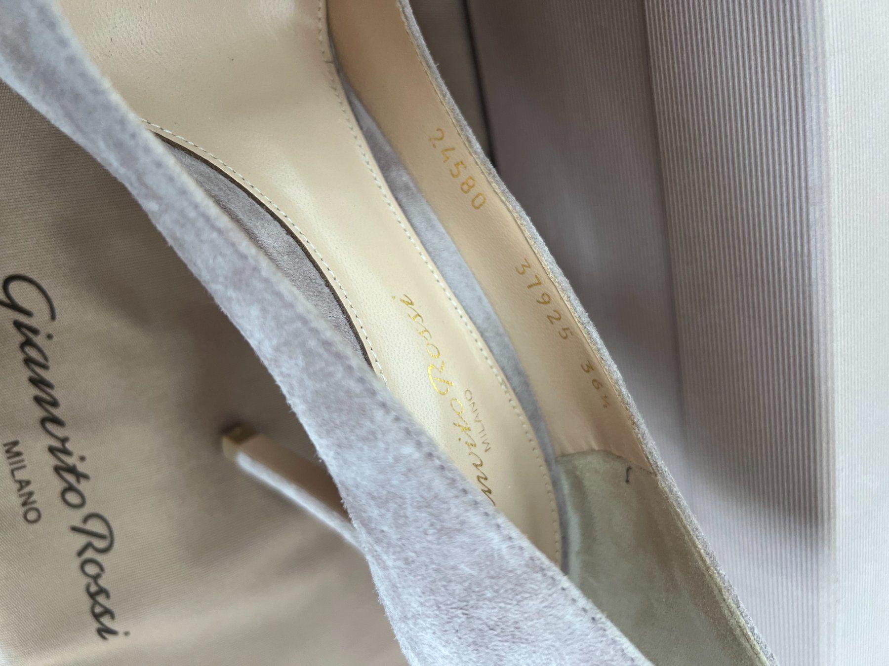 Gianvito Rossi Scarpe da donna: Escarpins Gianvito Rossi Gianvito – Usato da Founex venduto da vil_hyz2 5