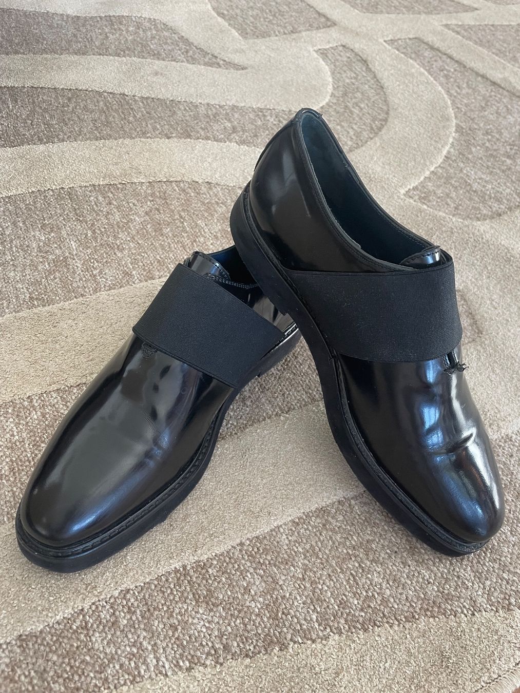 Damenschuhe: Studio Pollini, Halbschuhe, Gr. 39 – Gebraucht aus Zürich von Raetselbiene 1