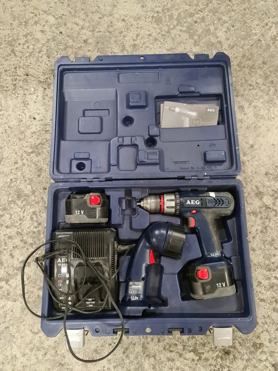 256. AEG Akkuschrauber 12V mit Zubehör und Koffer ab 1.- | Kaufen auf ...