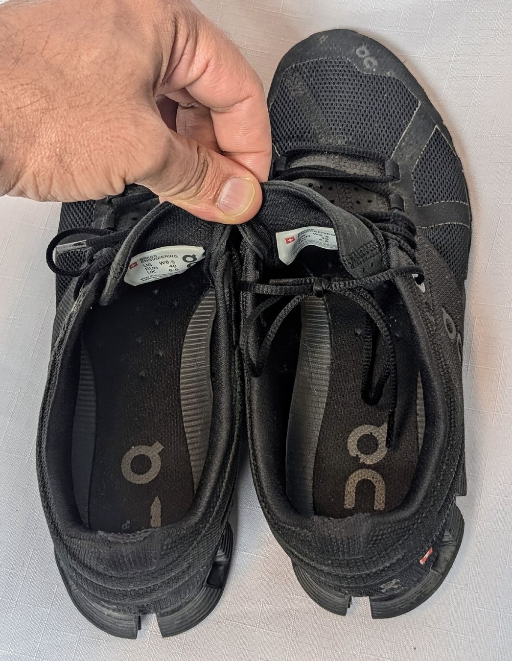 On Herrenschuhe: On Cloud Laufschuhe Grösse 40 – Gebraucht aus Wängi von ABIZONE-86 6