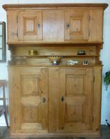 Nischenbuffet um 1810, in Tanne