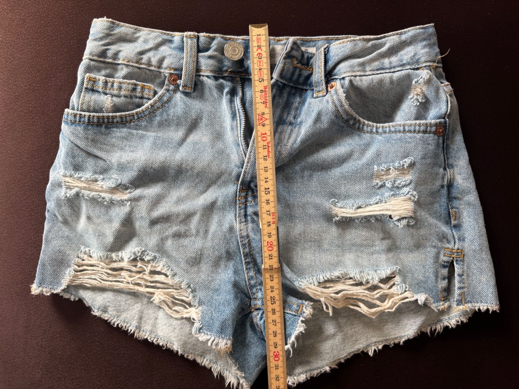 Jeans: Jeansshorts für Mädchen – Usato da Häuslenen venduto da jur_t65b 5