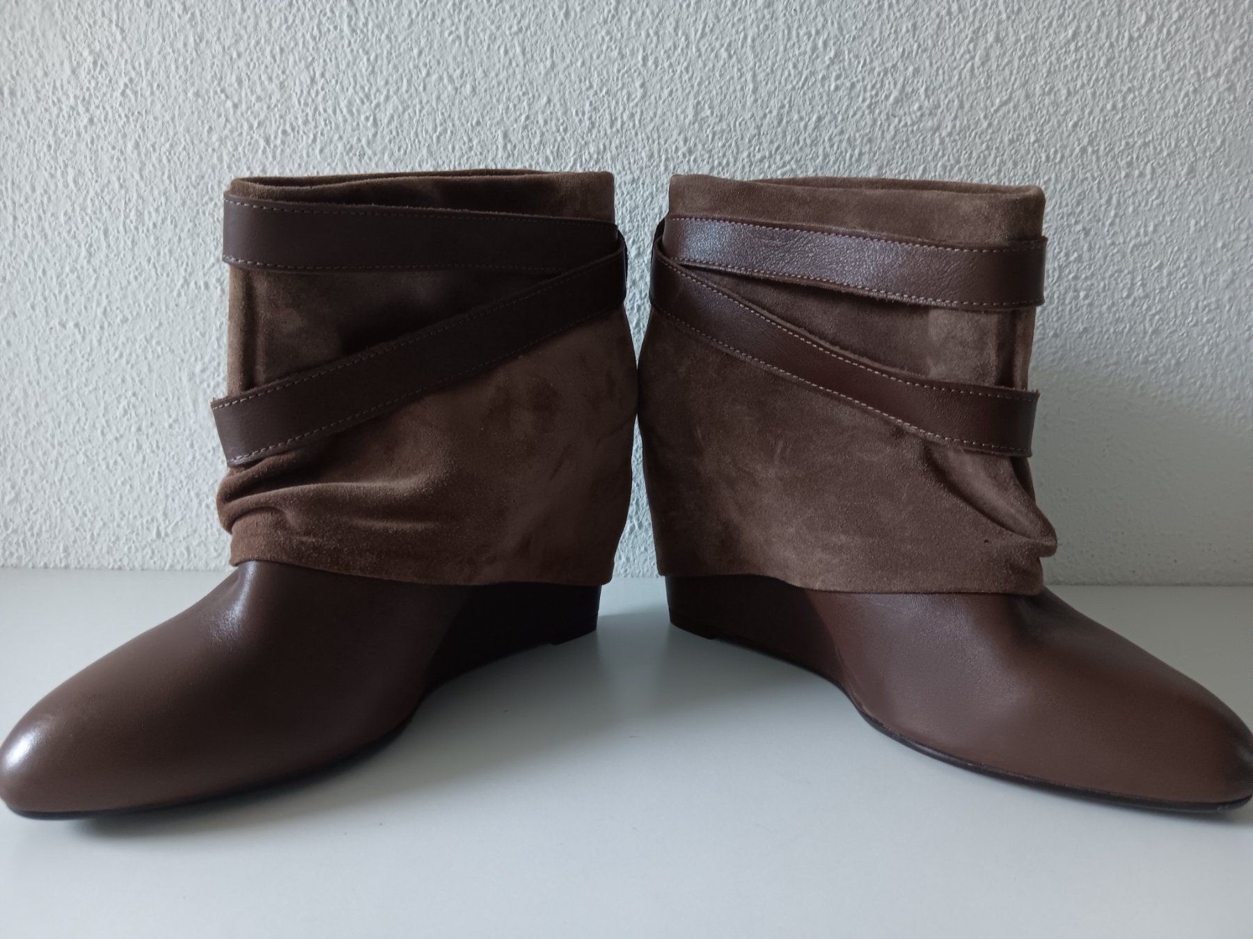 Scarpe da donna: LA SCARPA Bottines / Stiefeletten pointure / Nummer 40 – Usato da Cossonay-ville venduto da Super-Price-Quality 3