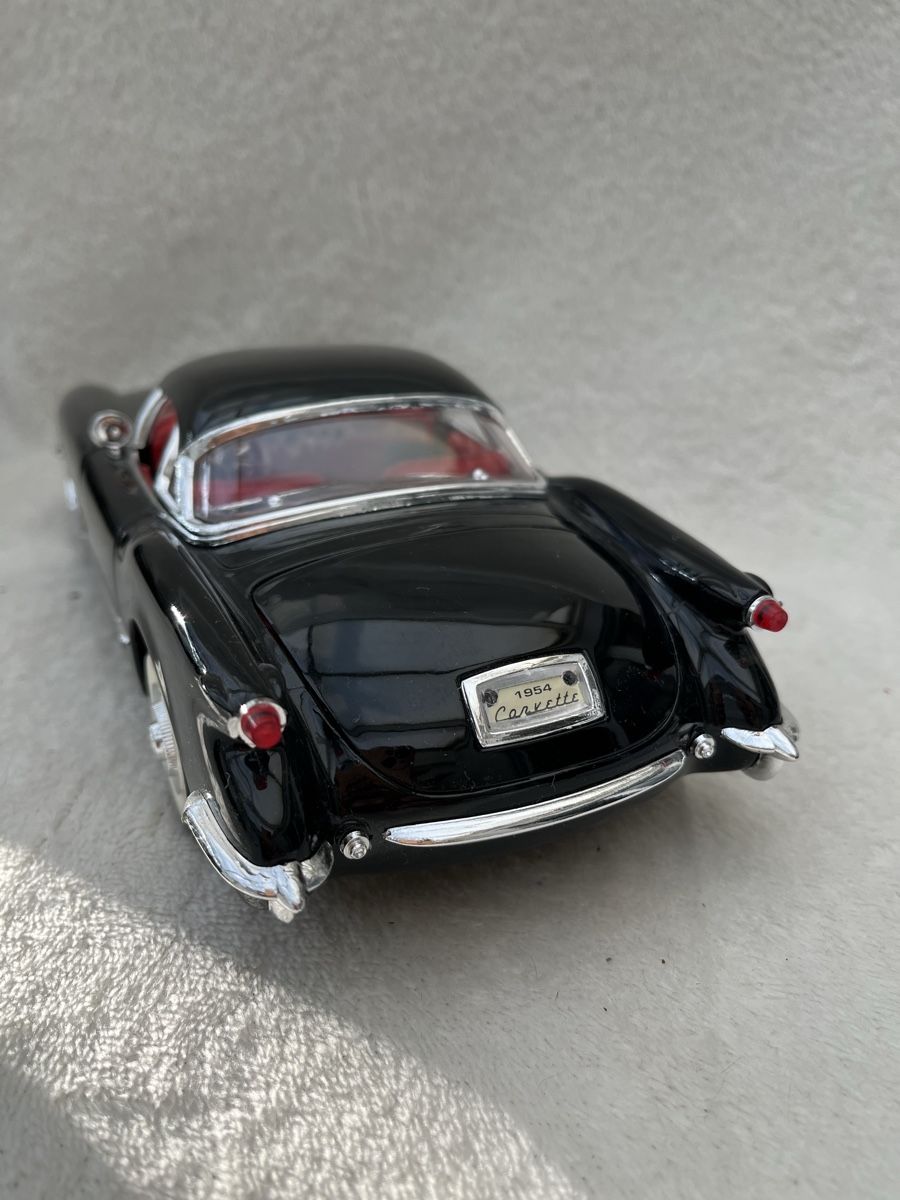 Chevrolet Modellini d'auto: Chevrolet Corvette 1954 – Nuovo (secondo la descrizione) da Oberweningen venduto da mer_2yn9 1