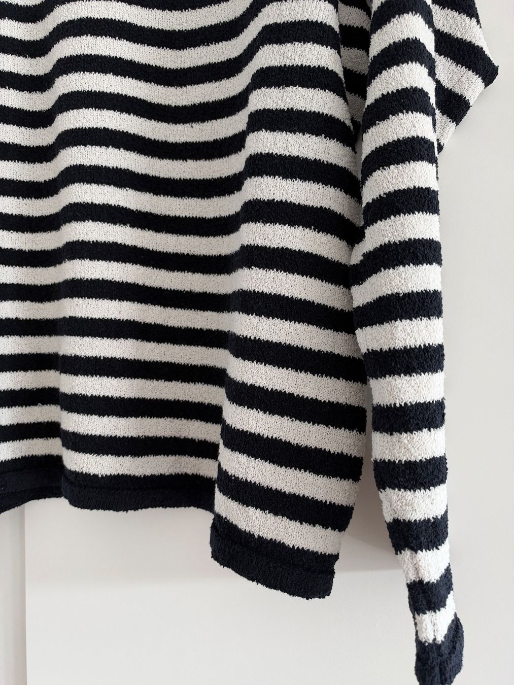 Zara Maglioni & Felpe: ZARA Pullover Streifen Schwarz / Weiss Grösse M – Usato da Ennetbaden venduto da DanielCPH 2