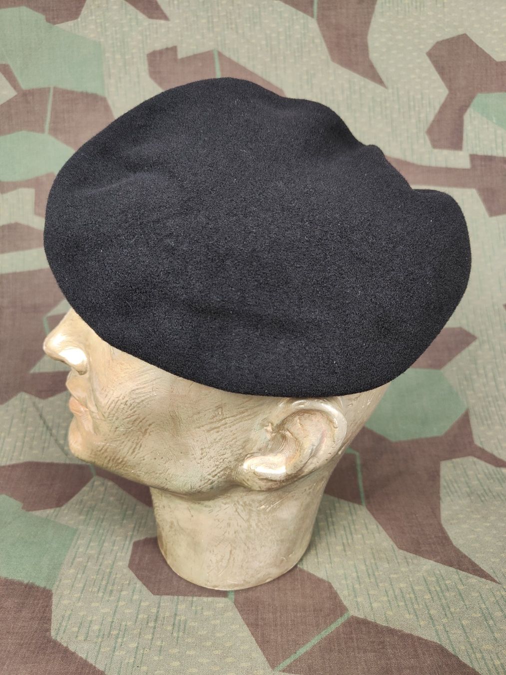 Schweizer Armee Uniformi: Béret Ord. 1992, Rettungstruppen, Grösse 58/59 – Usato da Bauma venduto da SwissMilitaria 2