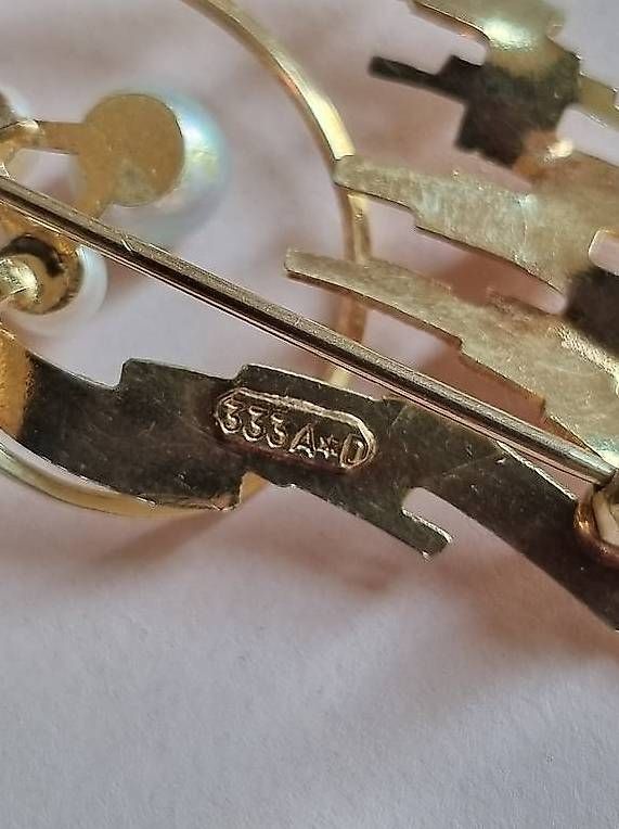 Spille & Fermagli: Brosche Gold 333 / 8 Karat mit Perlen – Usato da Arlesheim venduto da evi_gm8h 2