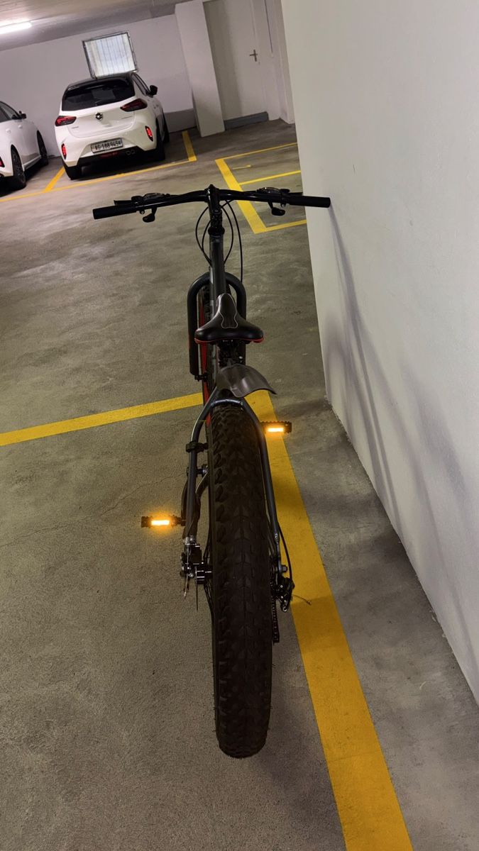 Momabikes Biciclette: Fatbike Moma Bikes  – Usato da Wohlenschwil venduto da MajorTom73 5