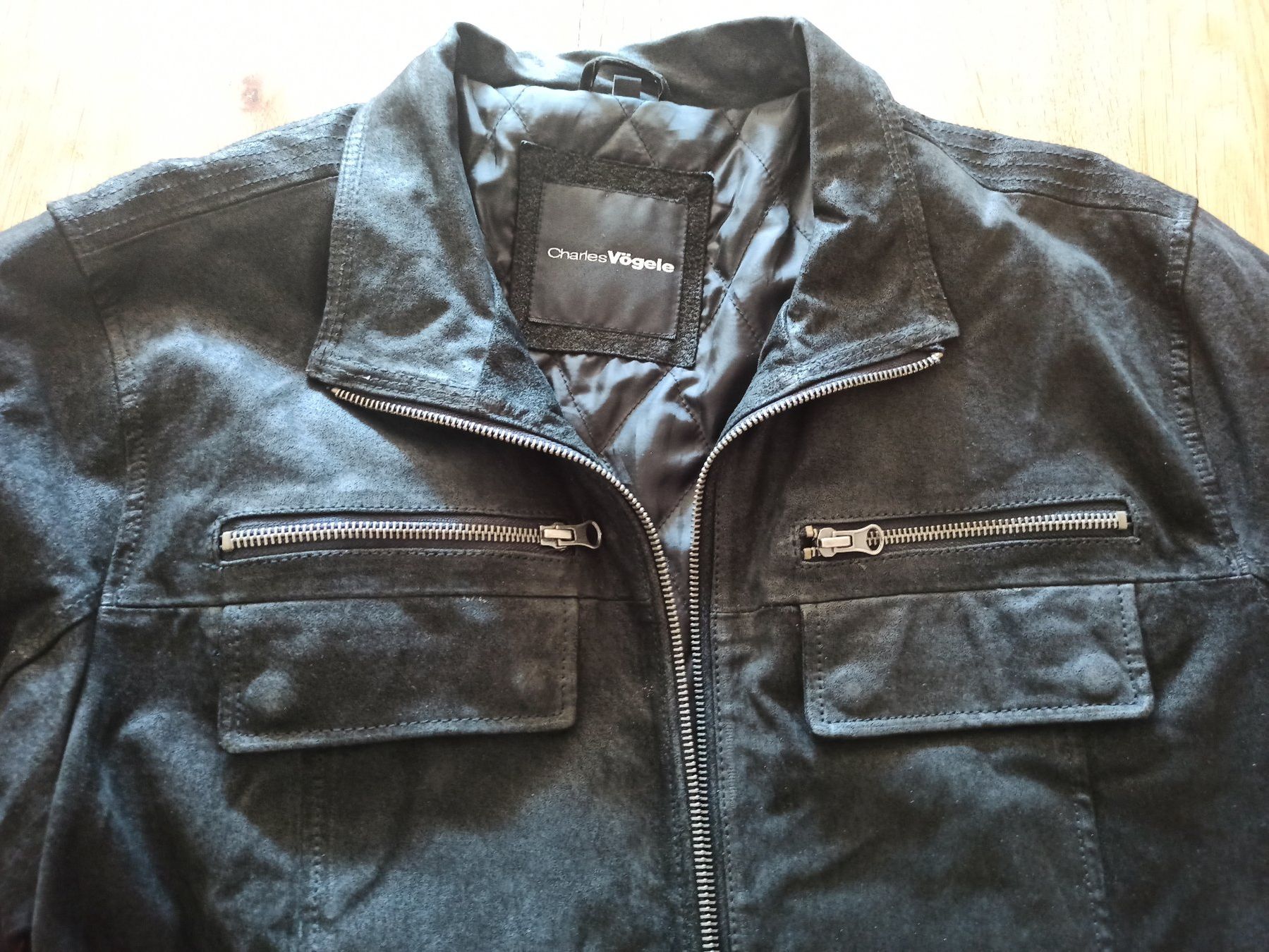 Vestes: Veste en cuir véritable – Neuf (Voir description) à Fresens par As2_Caro 4