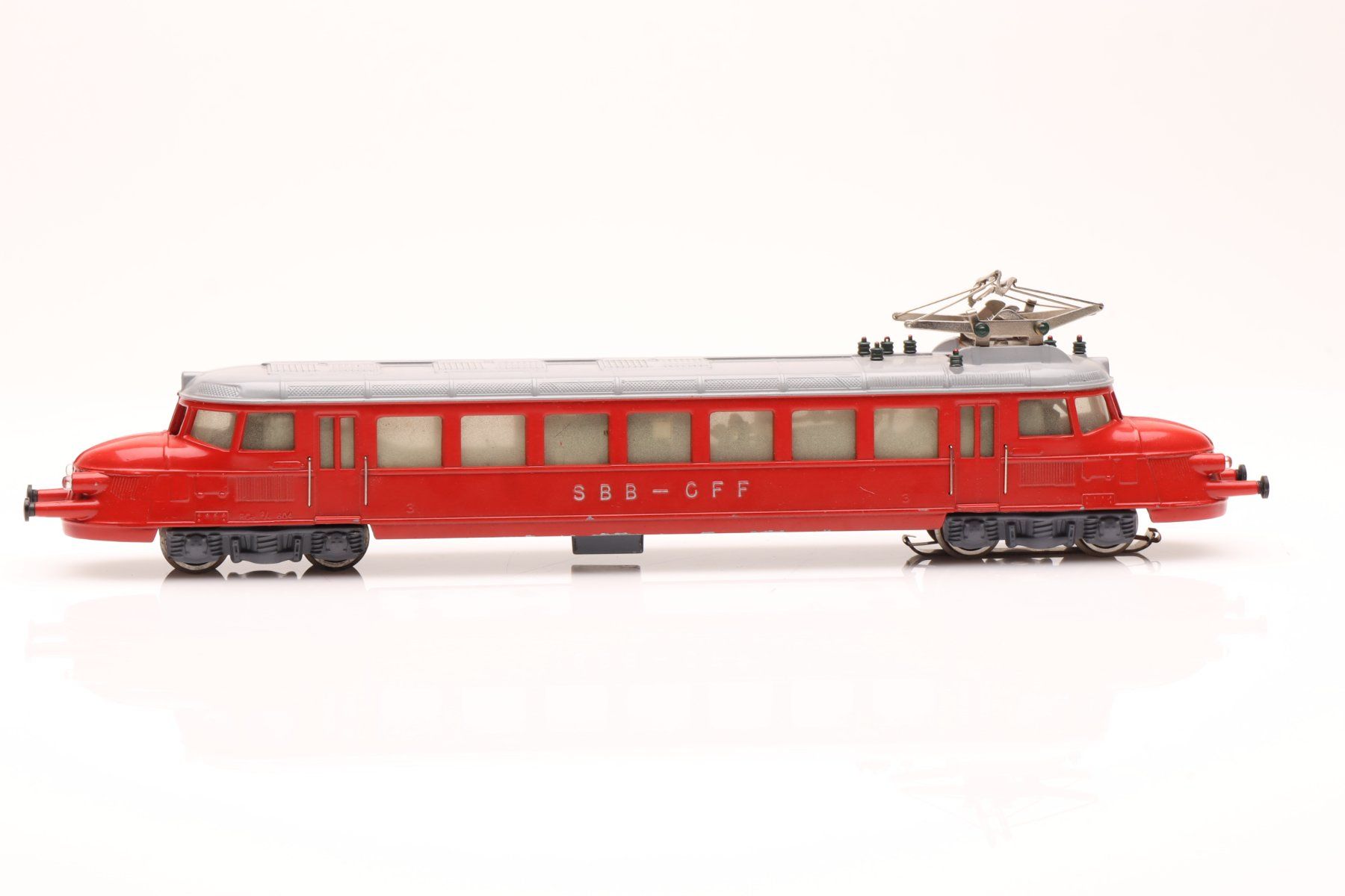 Hag Modellini di ferrovie: Hag SBB RCe 2/4 Roter Pfeil AC, H0 – Usato da Ried (Muotathal) venduto da Modellbahn.swiss 2