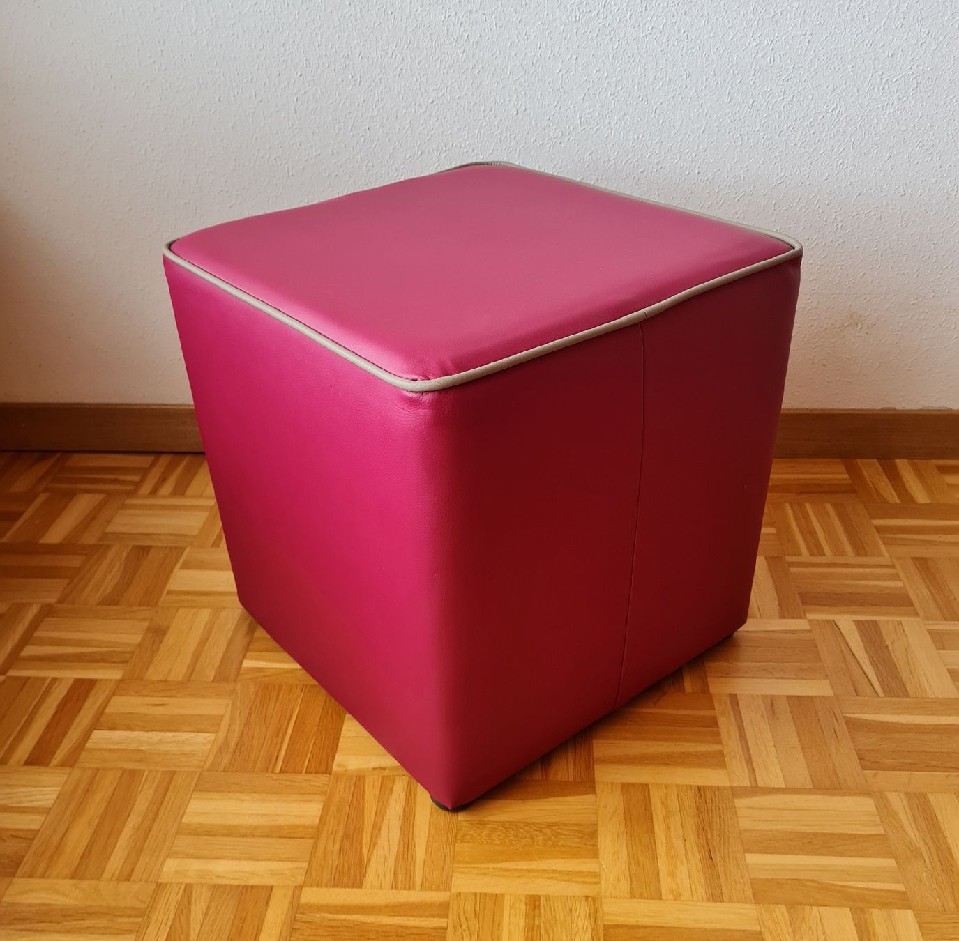 Hocker: Hocker Kunstleder Neu – Neu (gemäss Beschreibung) aus Maur von Tashi010 4
