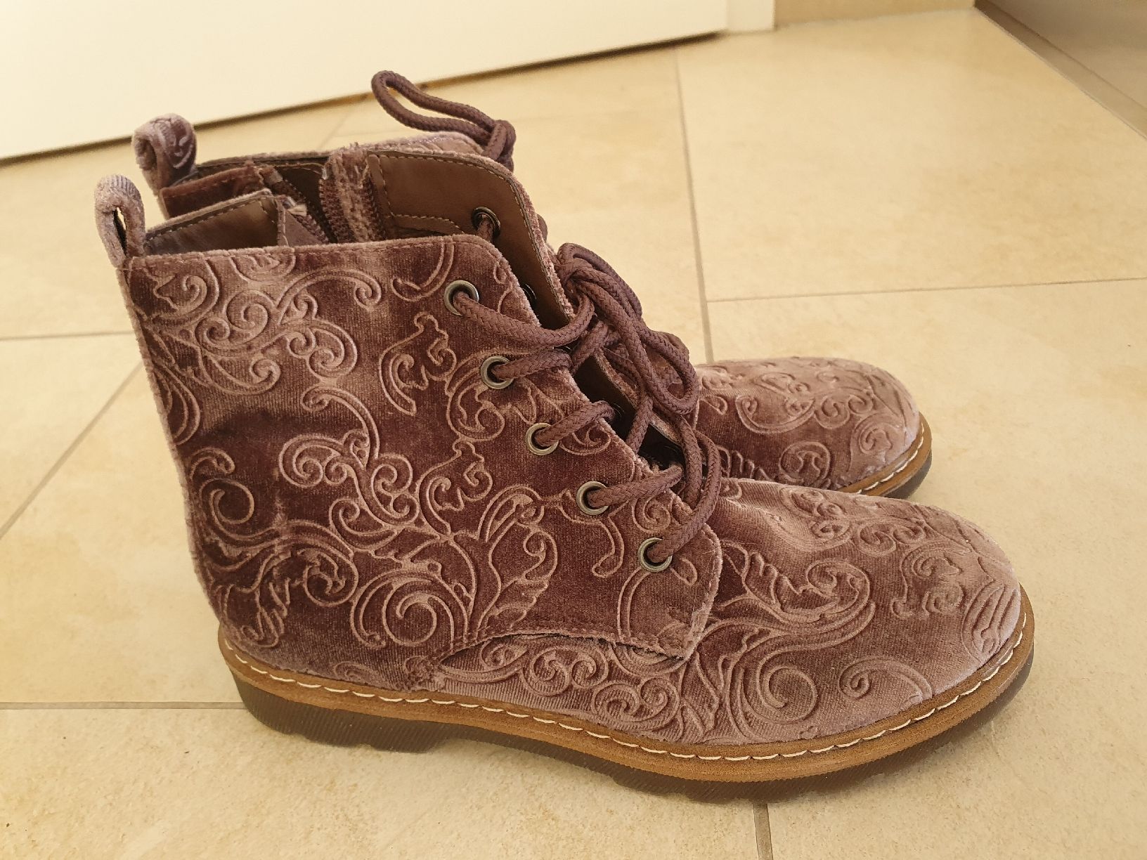 Chaussures filles: Schuhe – Neuf (Voir description) à Liestal par piperpa 1