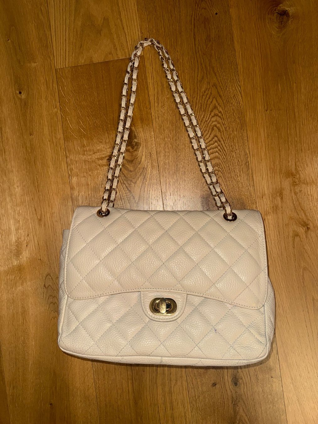 Borse da donna: Sac à main matelassé beige – Usato da St-Maurice venduto da Sandrinette123 1