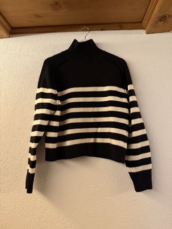 Damen Rollkragenpullover H&M schwarz-weiss gestreift 