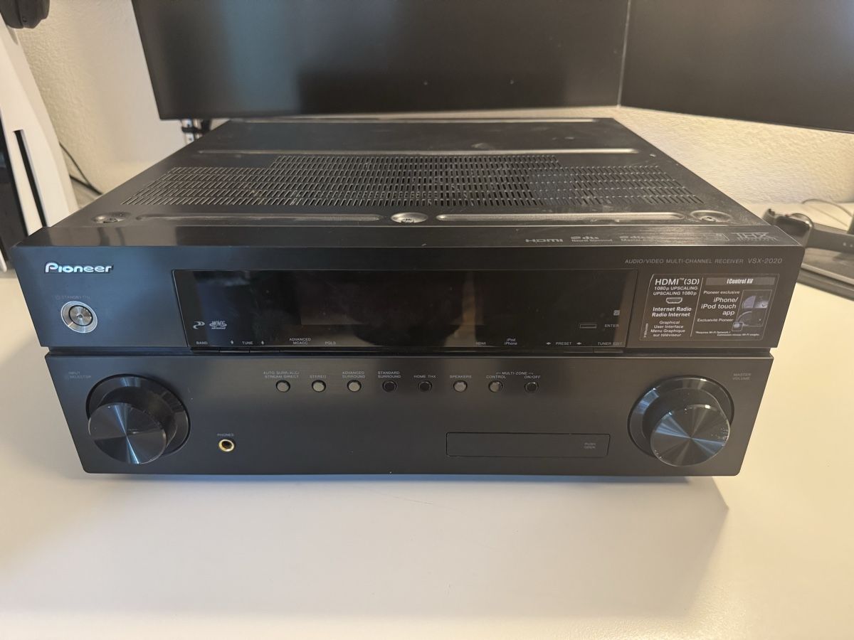 Pioneer Ricevitori: Pioneer Audio/Video Multichannel Receiver VSX-2020 – Usato da Biel/Bienne venduto da LeBrun77