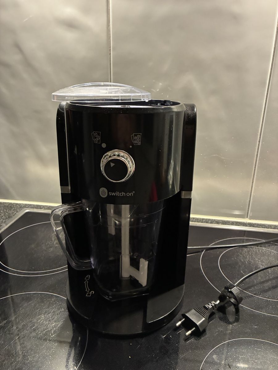 Elettrodomestici da cucina: Switch On Eiscrusher Froster – Usato da Oberlunkhofen venduto da Rovago