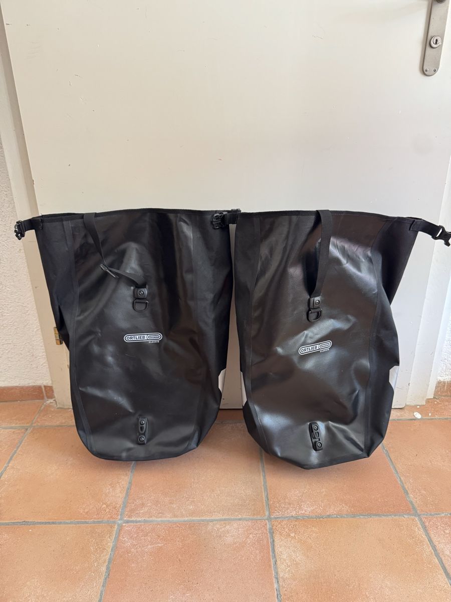 Ortlieb Borse: Fahrradtasche 2x ORTLIEB BACK-ROLLER CLASSIC 40L Waterproof  – Usato da Uetliberg venduto da Mitinsky 3