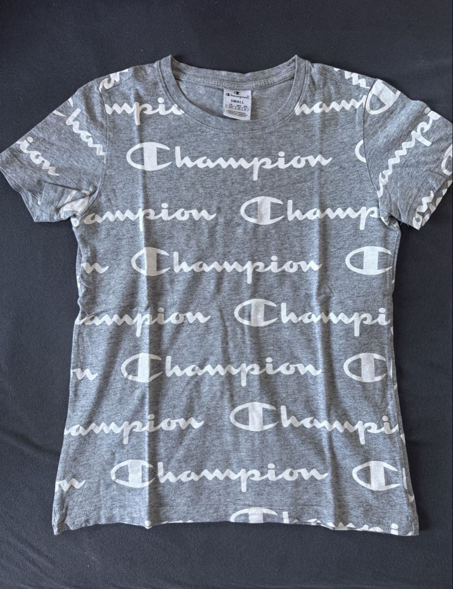 Champion T-Shirts: T-Shirt Champion grau – Neu (gemäss Beschreibung) aus Spreitenbach von mar_7f8c