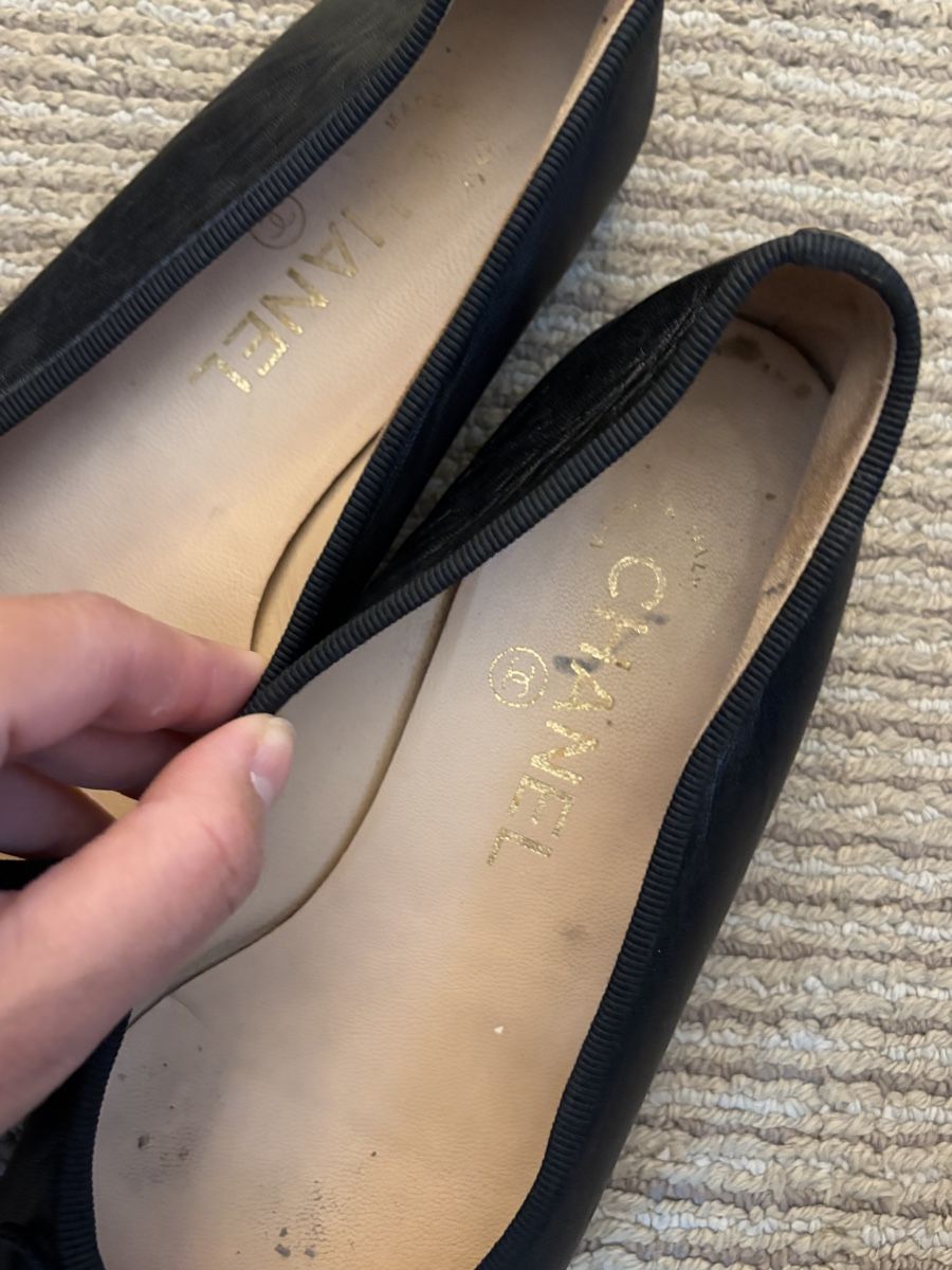 Chanel Scarpe da donna: Chanel Black Ballerina Flats – Usato da St.Josefen venduto da lop_lh8d 2