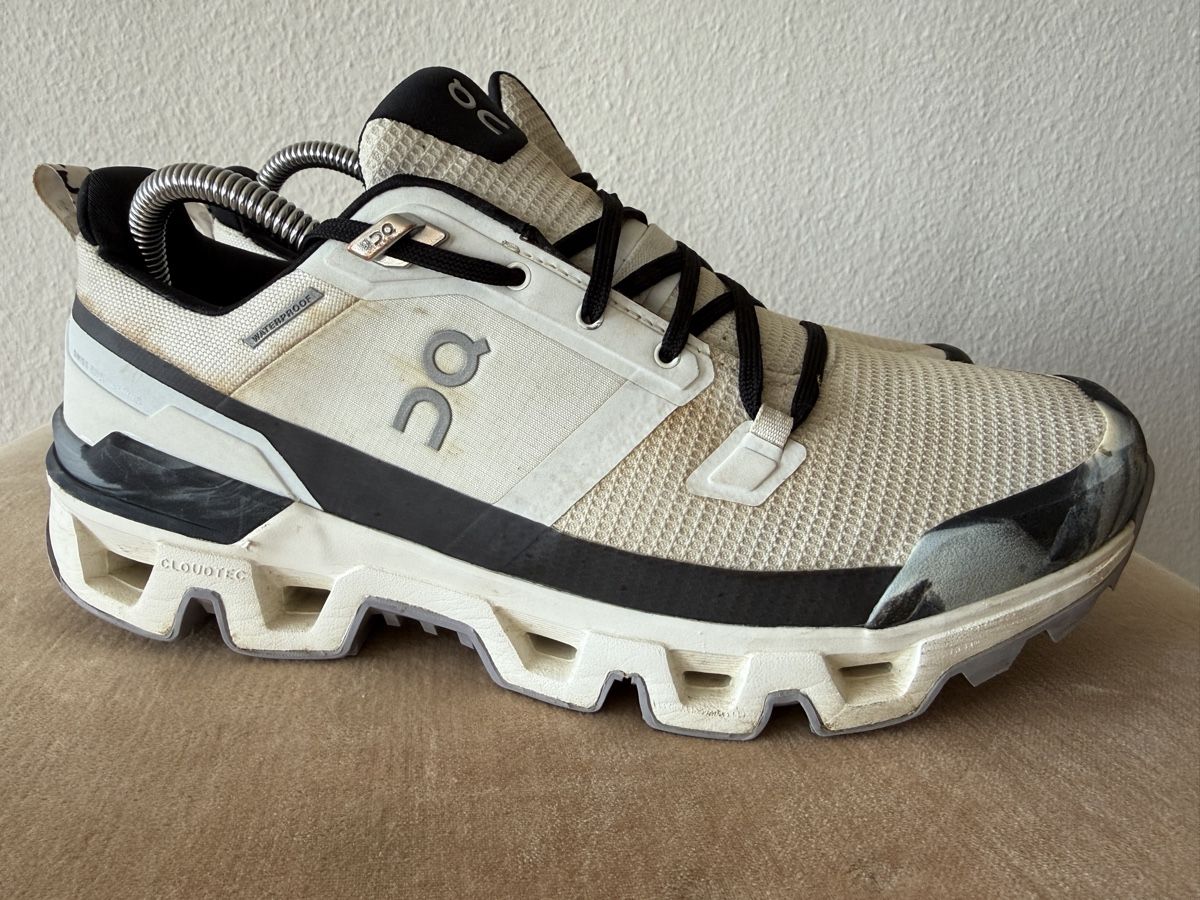 On Chaussures hommes: Laufschuhe On Cloud Waterproof Grösse 42 – D'occasion à Zürich par sha_vw65 1