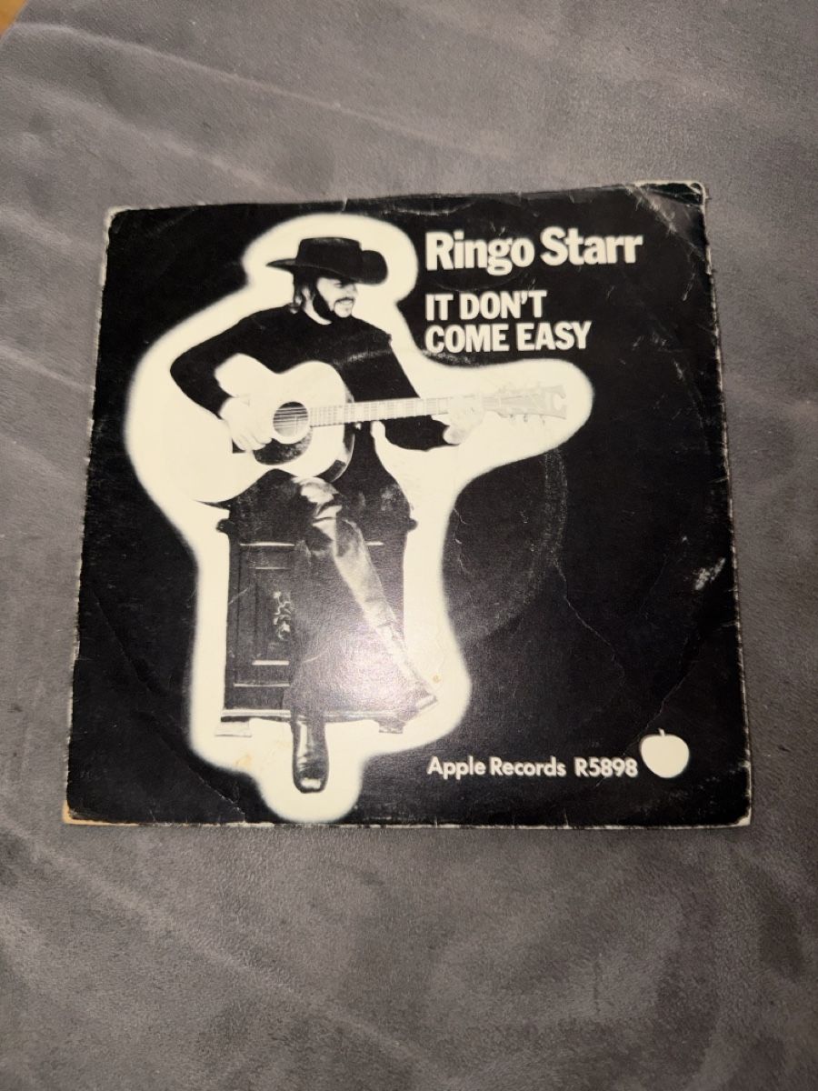 Vinyles: 45 T Ringo Starr – D'occasion à Brügg BE par traindenuit
