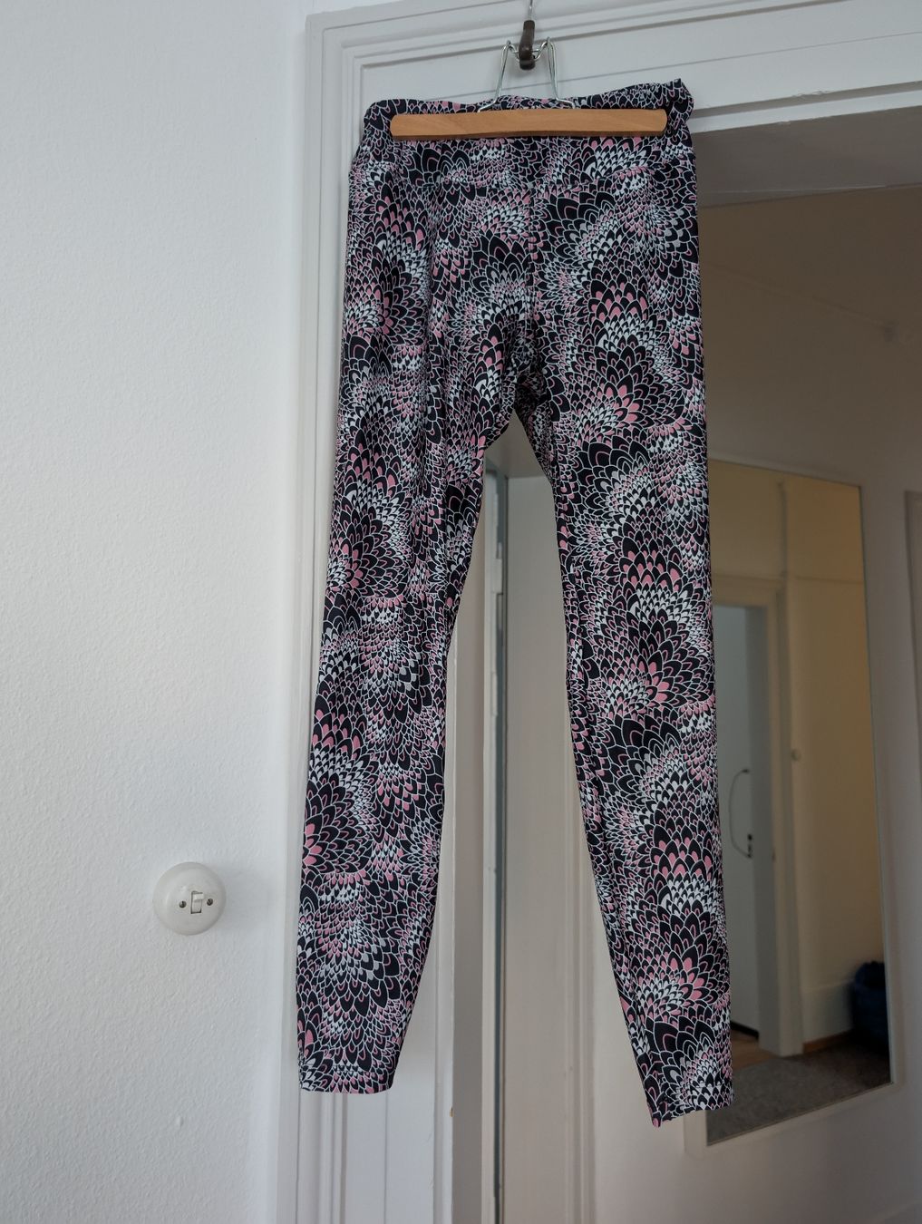 Leggings: Röhnisch Sportleggins – Neu (gemäss Beschreibung) aus Luzern von jeem