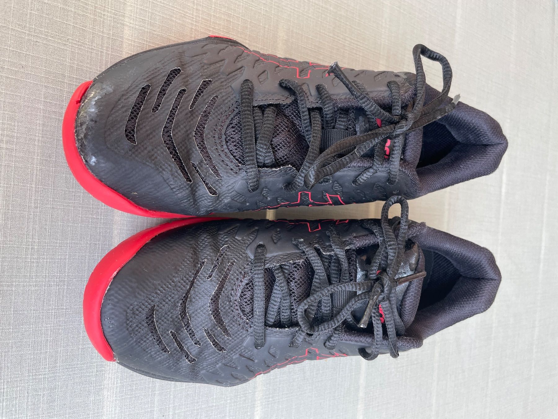 Asics Scarpe da uomo: Asics Gel-Blast Gr. 38 – Usato da Jona venduto da Eve10 1