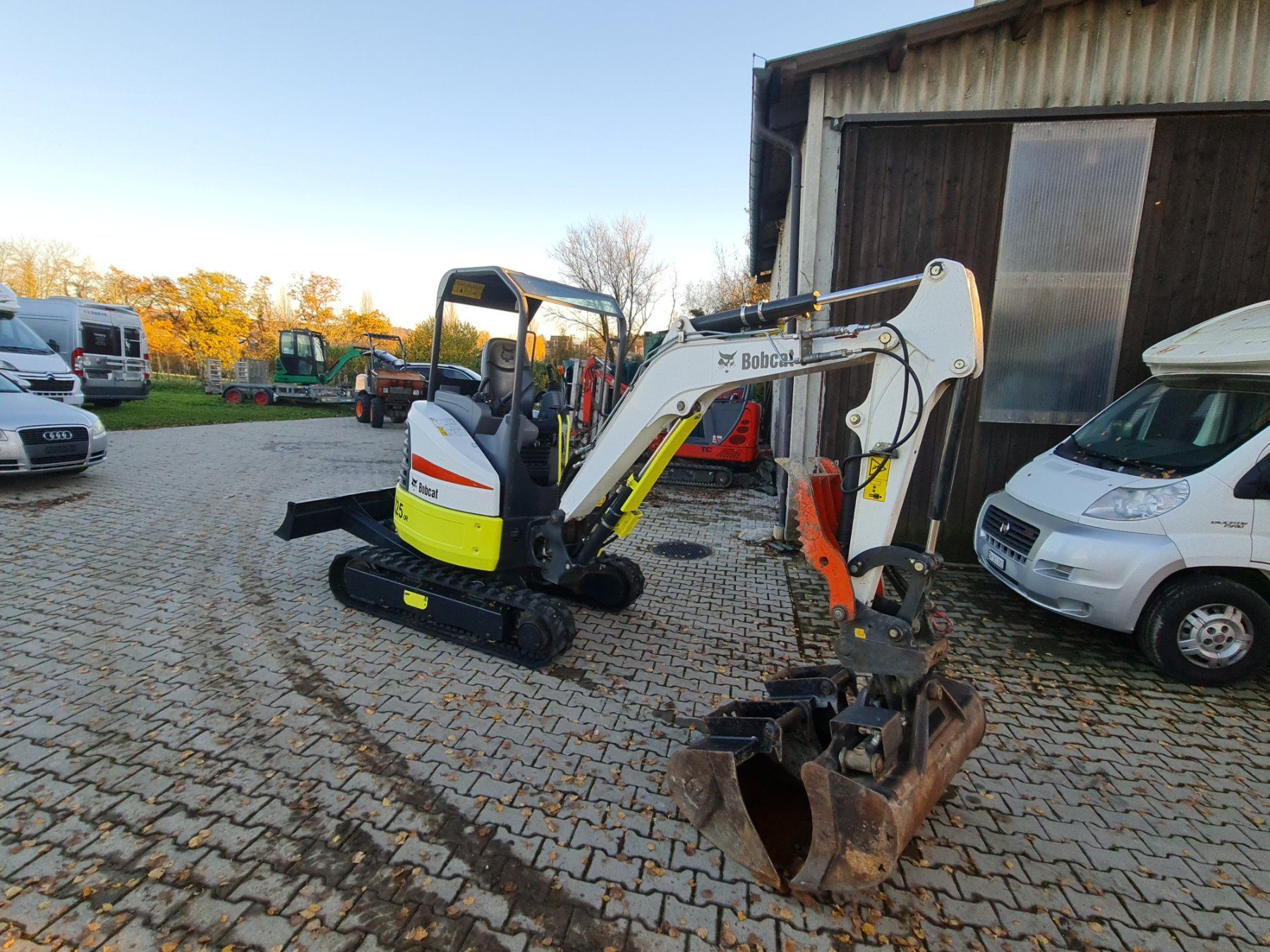 Bobcat Escavatori: Bagger Bobcat E25 – Usato da Windlach venduto da denko31 1