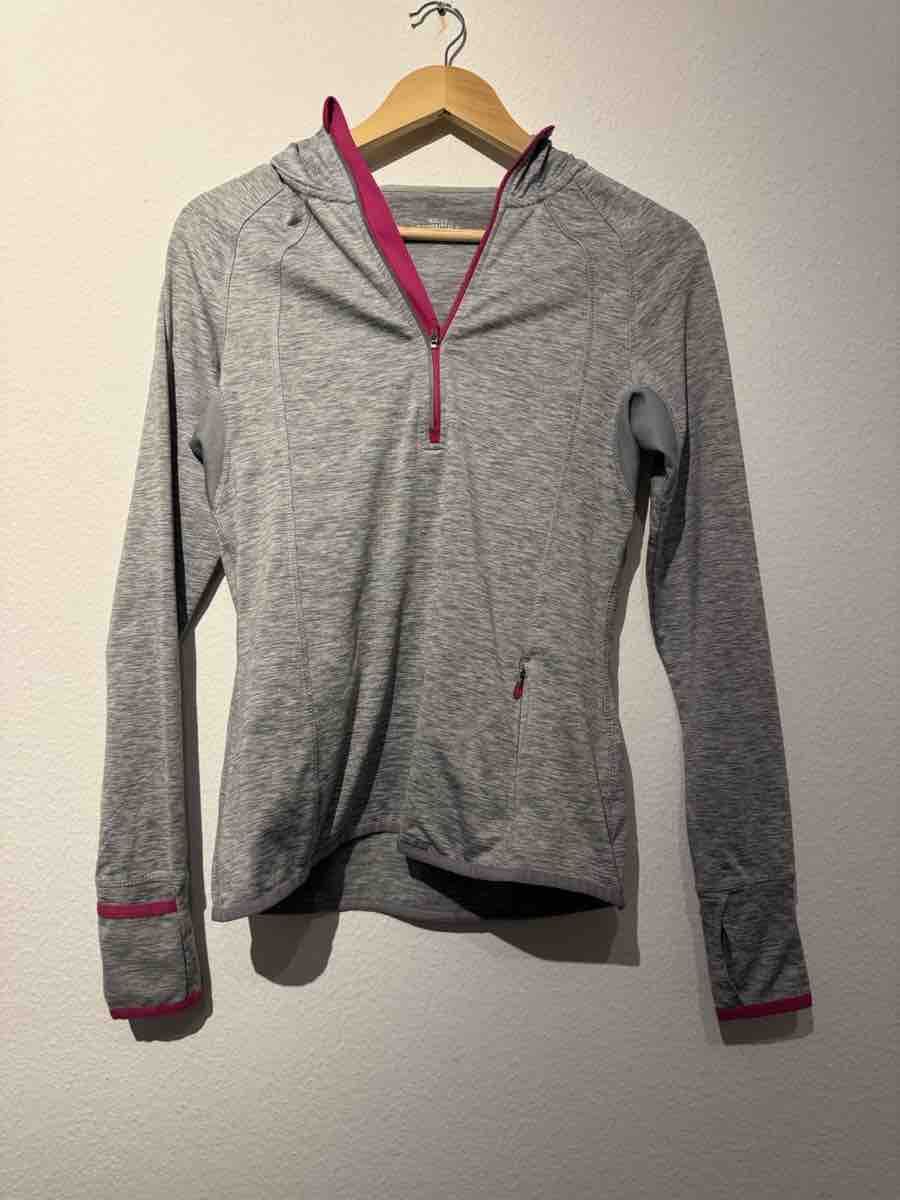 Pullover & Sweatshirts: Damen Kapuzenpullover mit Reisverschluss Gr. L – Gebraucht aus Muttenz von veroo8