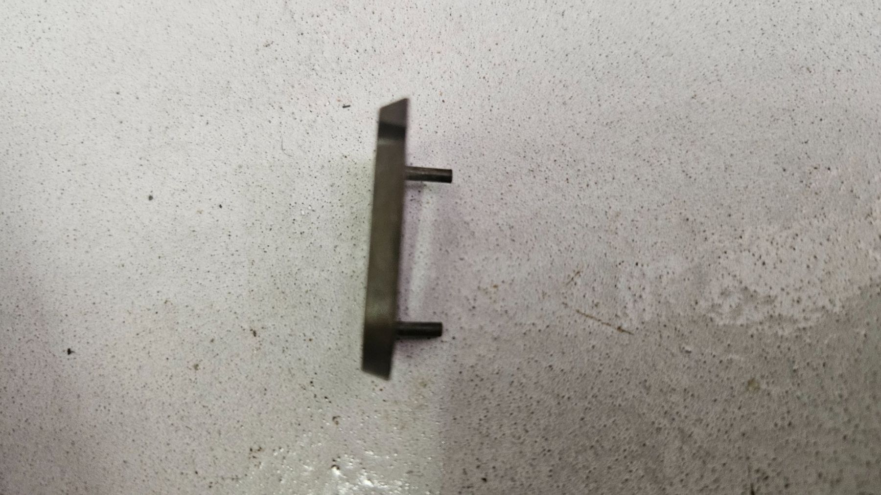 Tutte le decorazioni: 1 piccola lettera di metallo "U" – Usato da Melano venduto da H-Sara 2