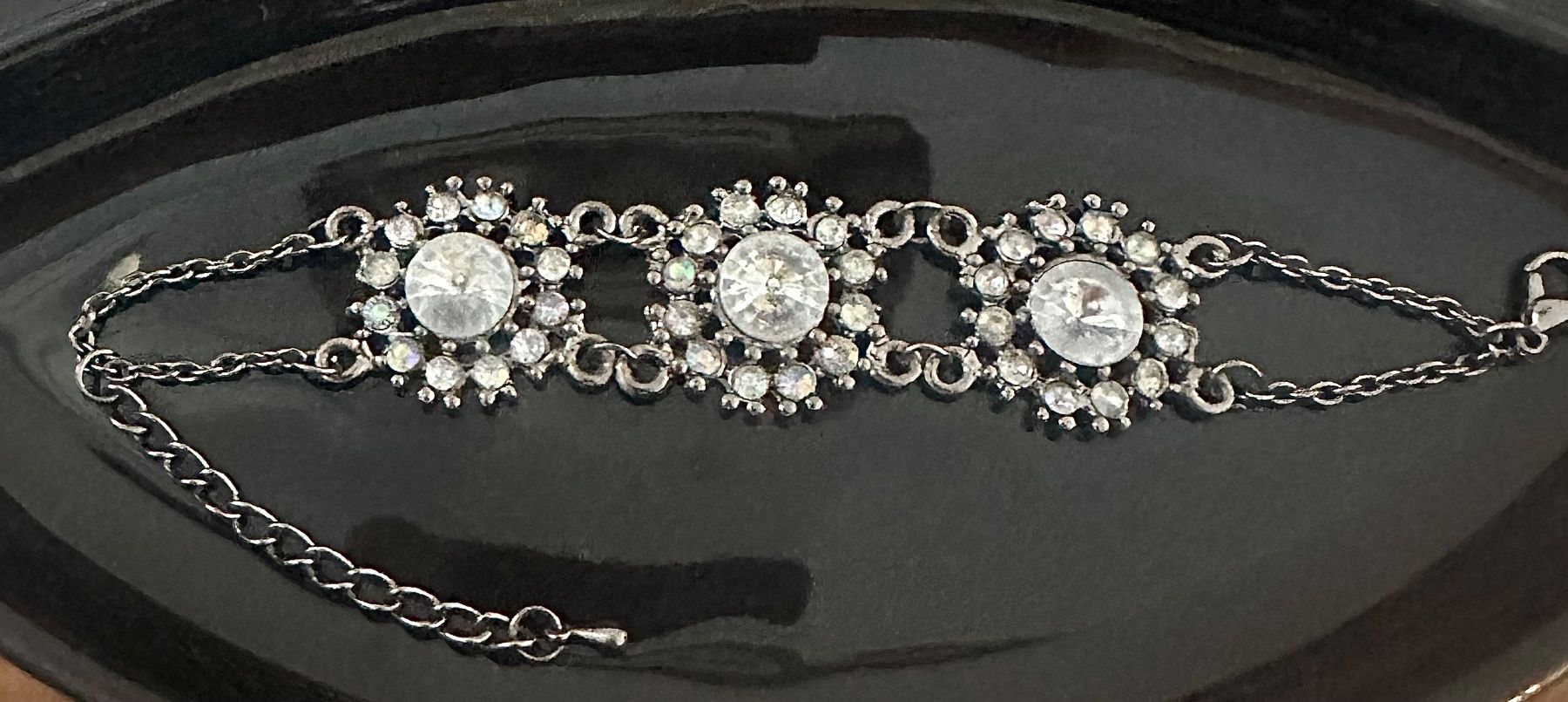 Bracciali & Braccialetti: hübsches Vintage Armband – Usato da Otelfingen venduto da Jupi07