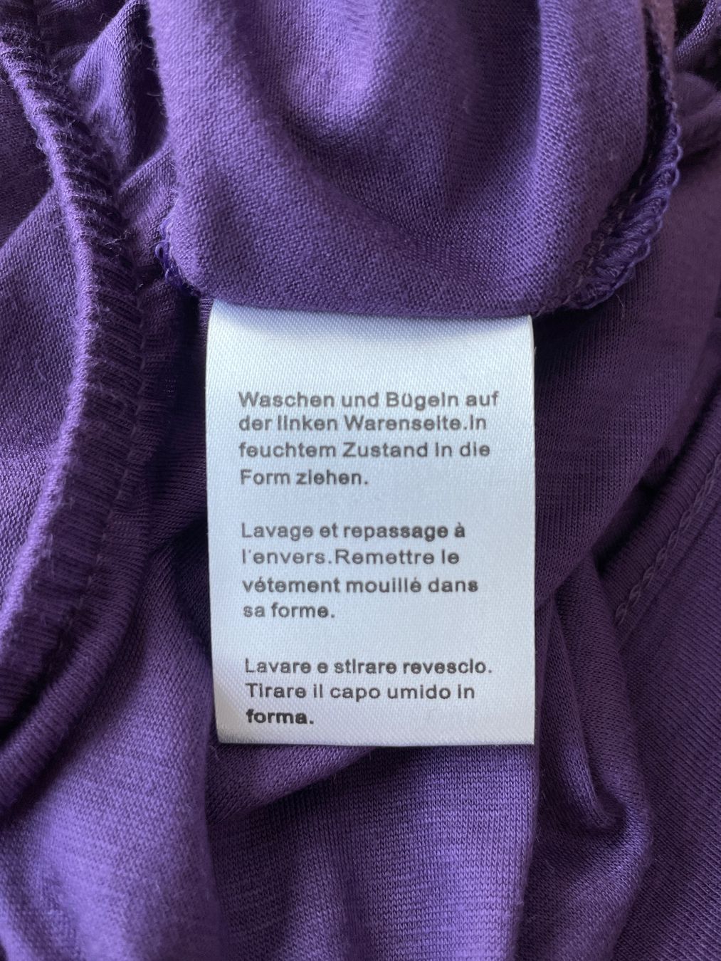 Tops: Pailletten-Top violett – Gebraucht aus Grenchen von M_ina 7