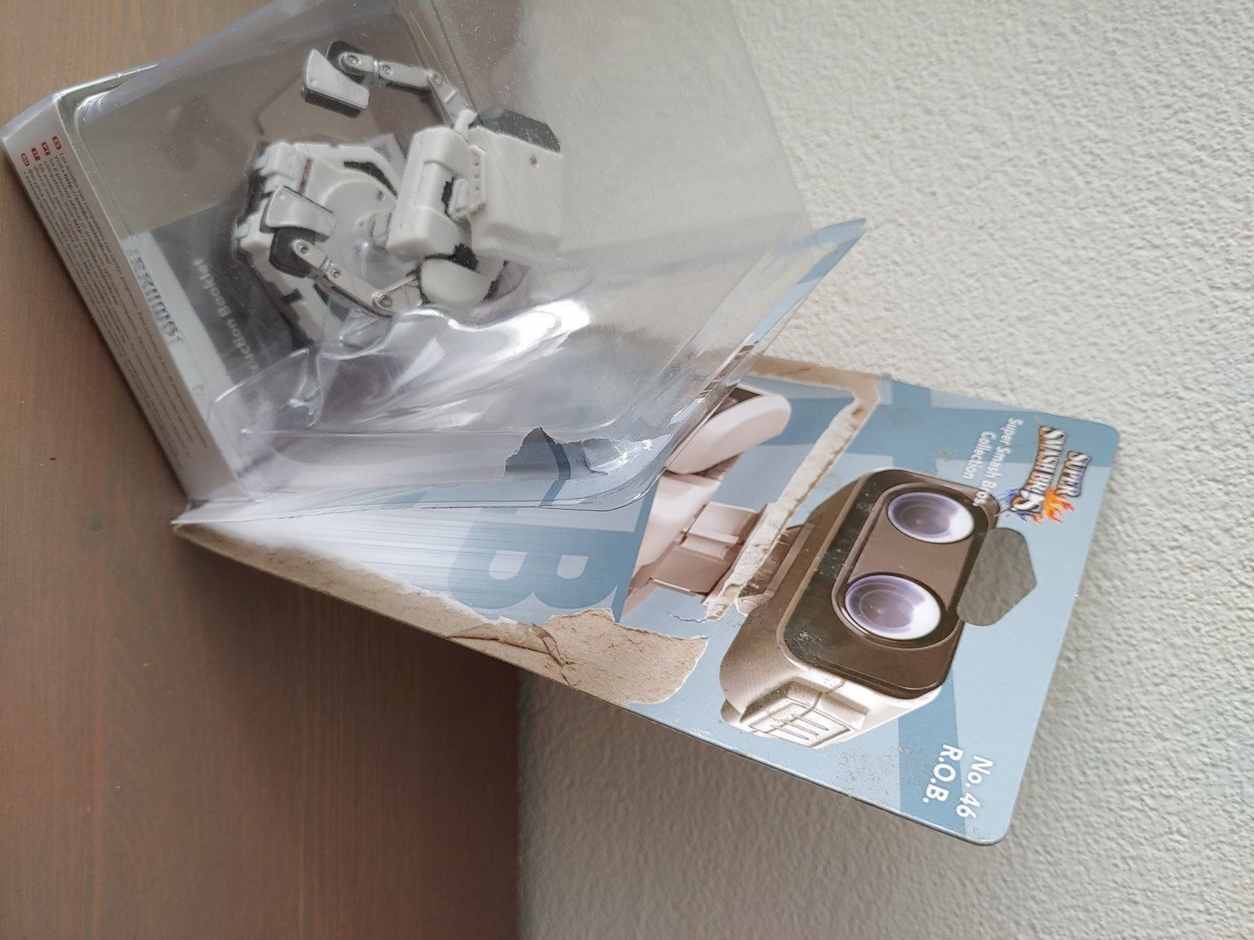 Nintendo Jeux: Nintendo amiibo R.O.B. – Neuf (Voir description) à Kirchleerau par Mr.Spock1 1