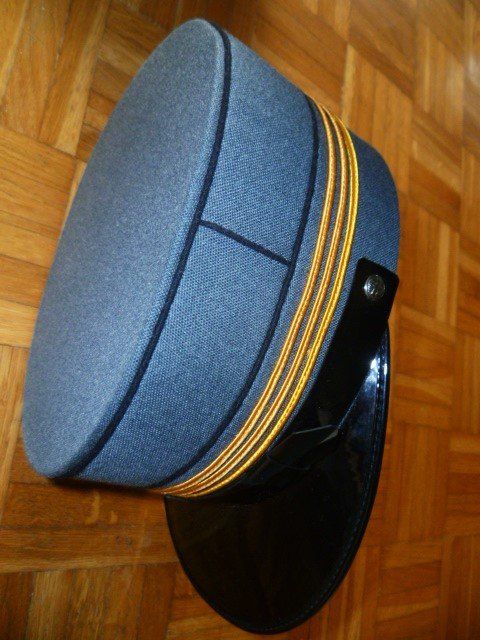 Uniformen: CH Armee Hauptmann Mütze – Gebraucht aus Effretikon von Heimstudio 3