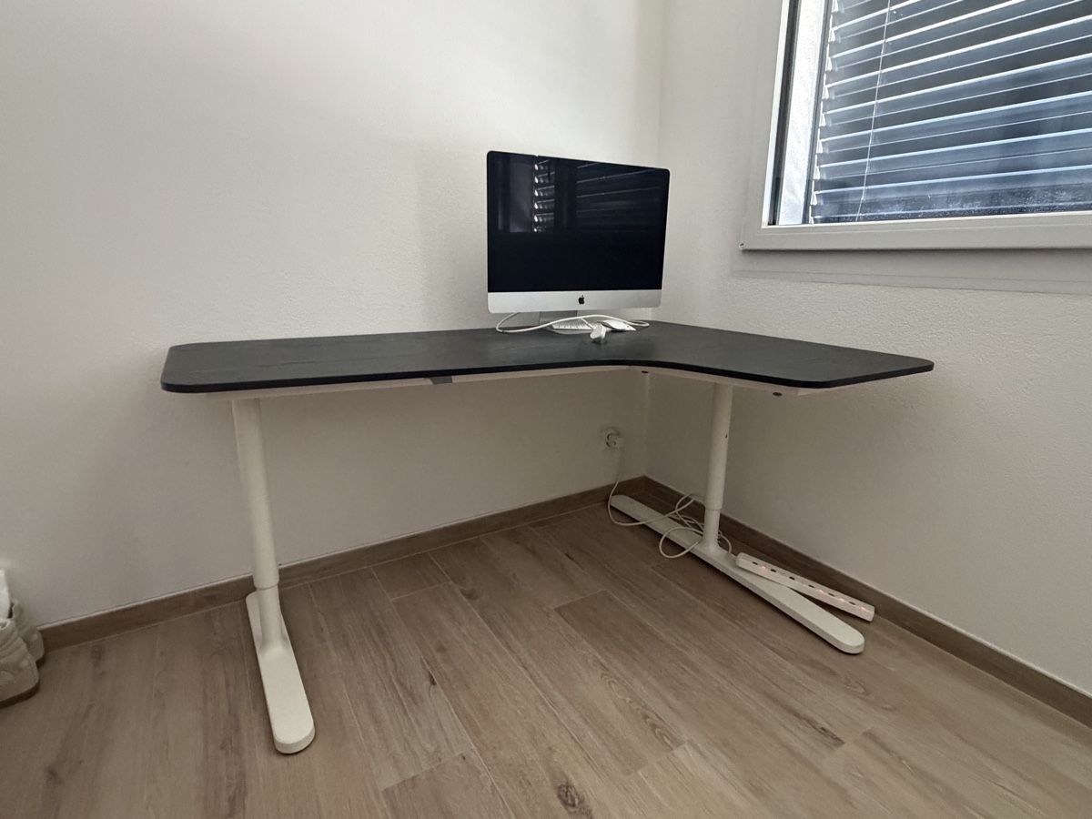 Scrivanie: Bureau IKEA NOIR – Usato da Monthey venduto da geo_rj86