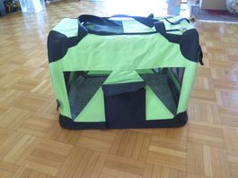 grössere stabile Hunde- / Katzen - Transport-Tasche grün
