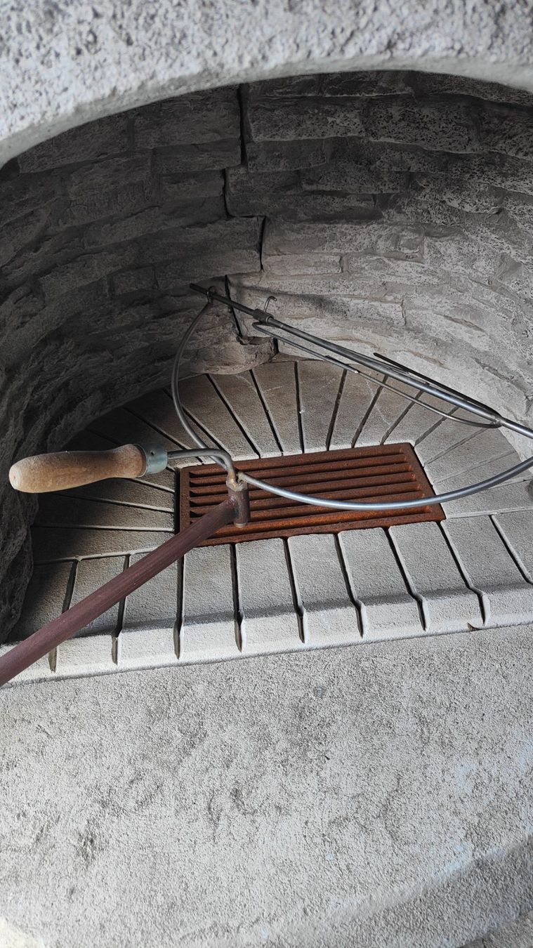 Griglie: Grill-Cheminée ELEGANZ Ausverkauf – Nuovo (secondo la descrizione) da Herbetswil venduto da AHA-Garten 6